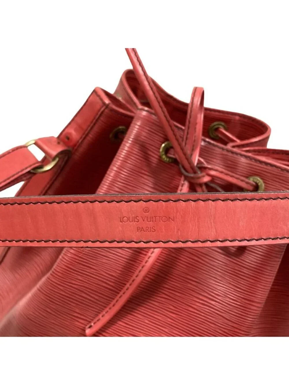 Louis Vuitton Epi Leather Noe Shoulder Bag Castilian